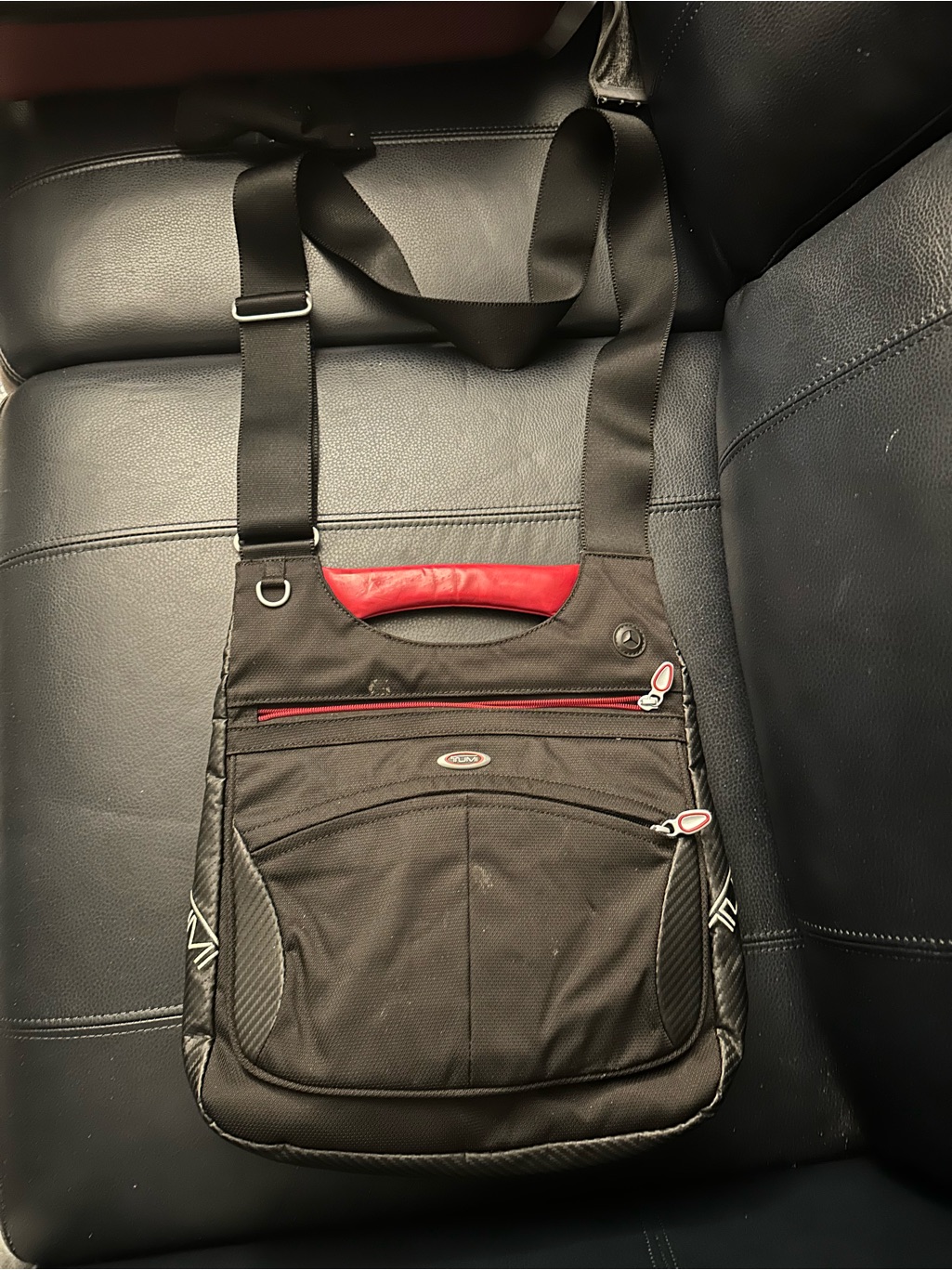 Tumi Black Nylon Crossbody Travel Organizer Messenger Bag Red Accents